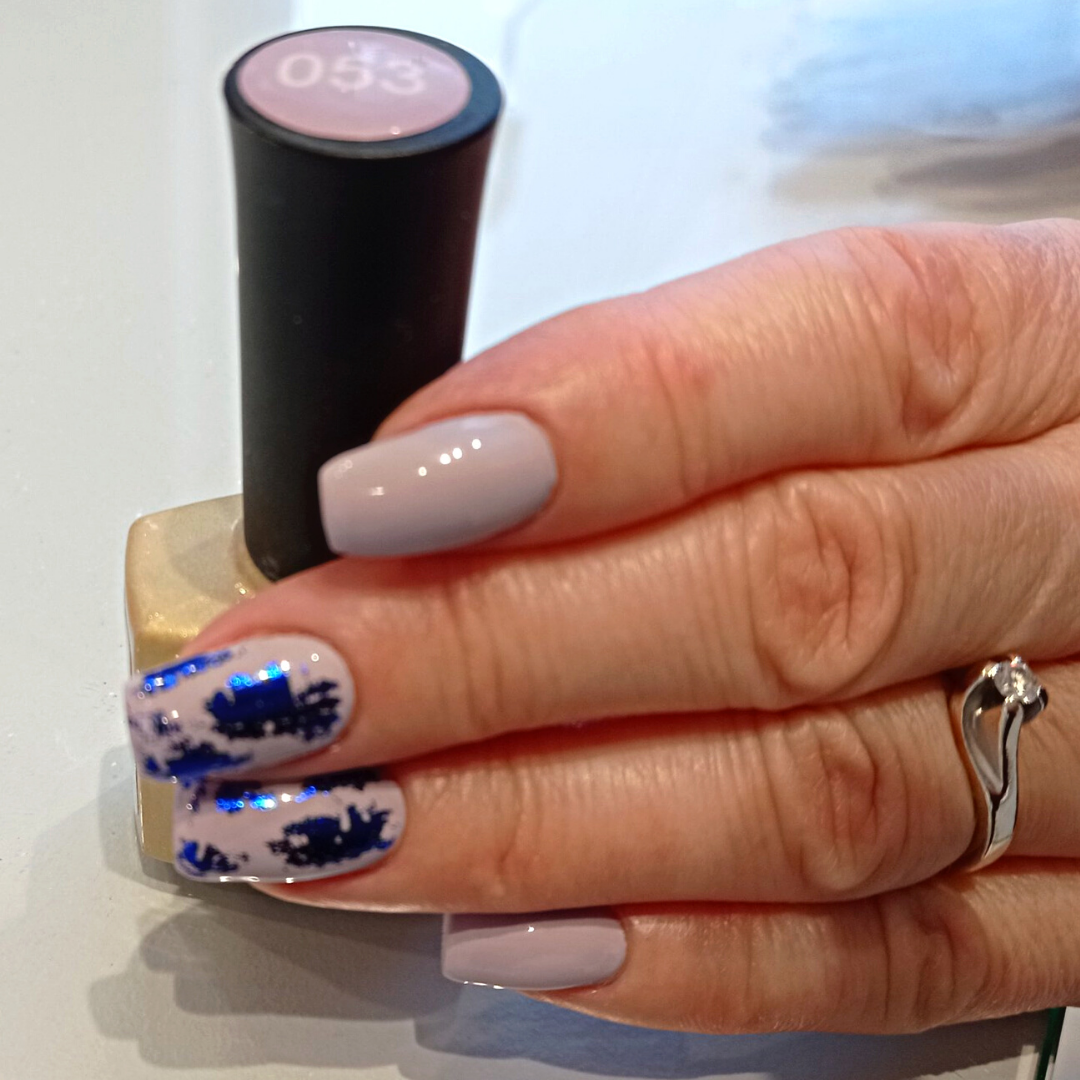 Επαγγελματικό ημιμόνιμο βερνίκι νυχιών Lacomchir Premium Gold Series