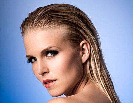 Master the wet look: πώς να το πετύχεις